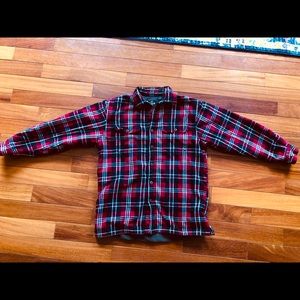 Men’s RedHead fleece lined plaid shirt. Size M